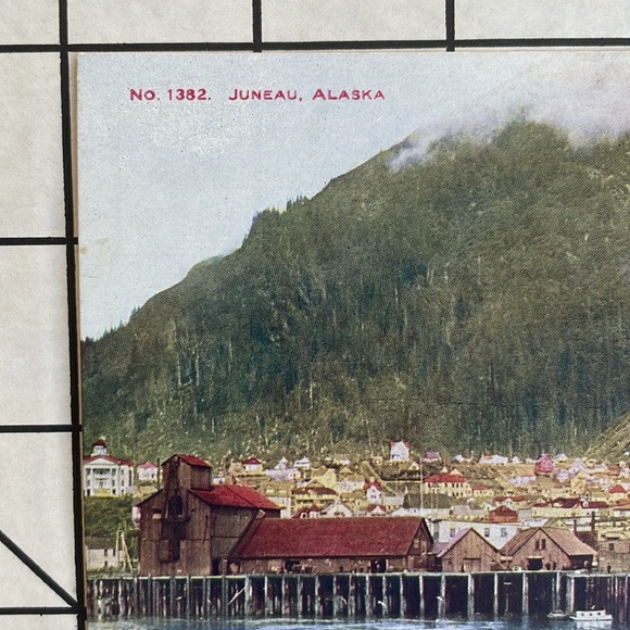 Vintage postcards (2) of Alaska, map of Alaska; No.1382 Juneau, Alaska - Picture 6 of 8